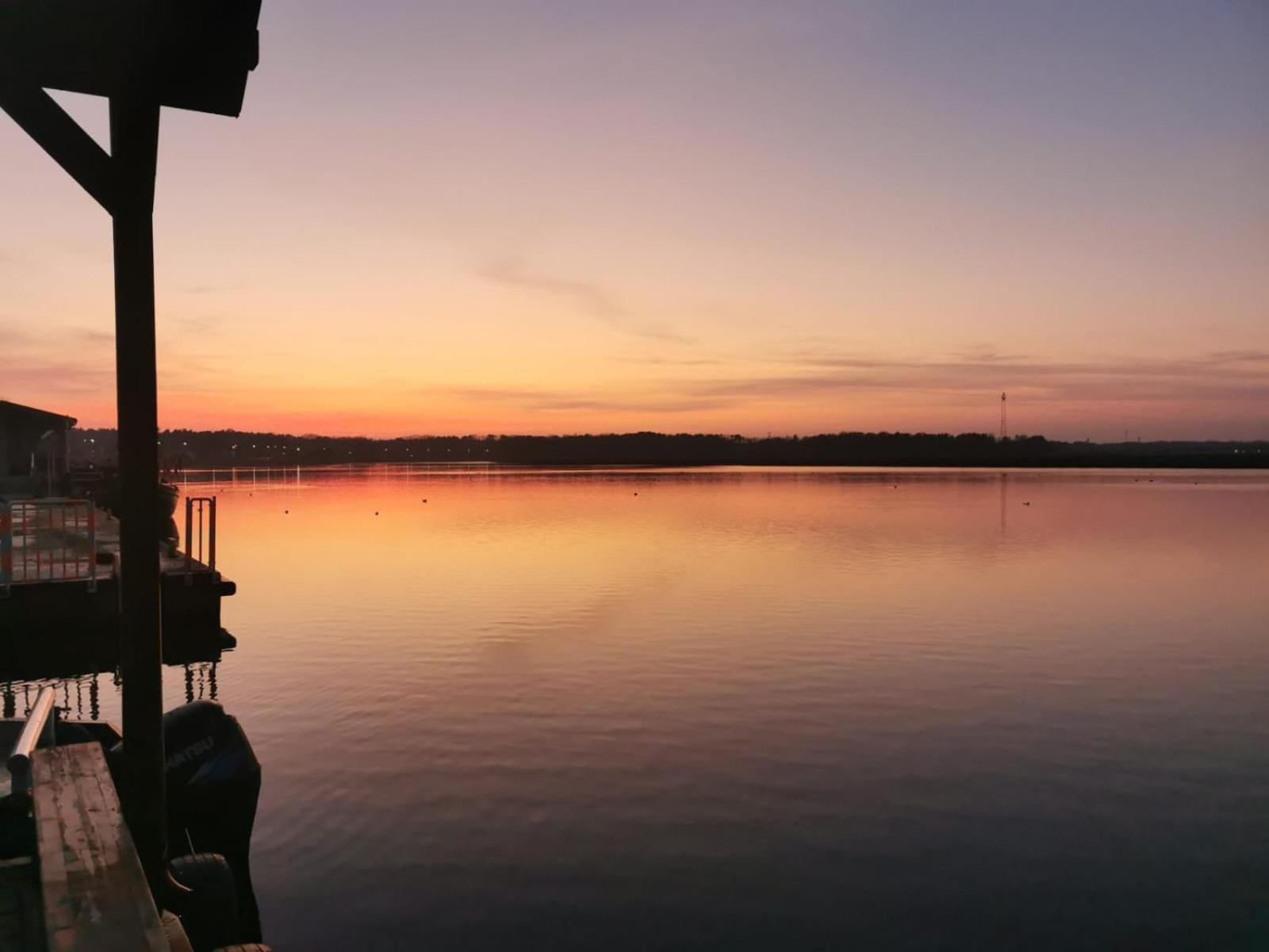 Karczma Rybna Rybaczowka Marina B&B Swinoujscie Bagian luar foto